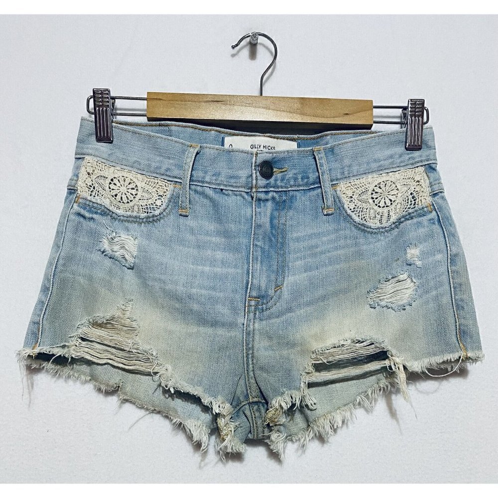 Gilly Hicks Denim Shorts Womens Size 25 Light Wash Distressed Cut Off Boho Beach